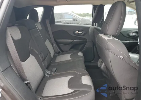 2014 Jeep Cherokee Latitude из США, поврежденный, VIN 1C4PJMCS4EW247669